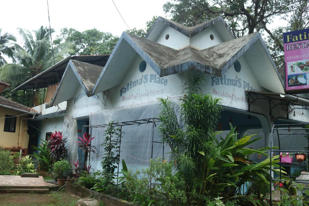 Fatima'S Place Vagator Bagian luar foto
