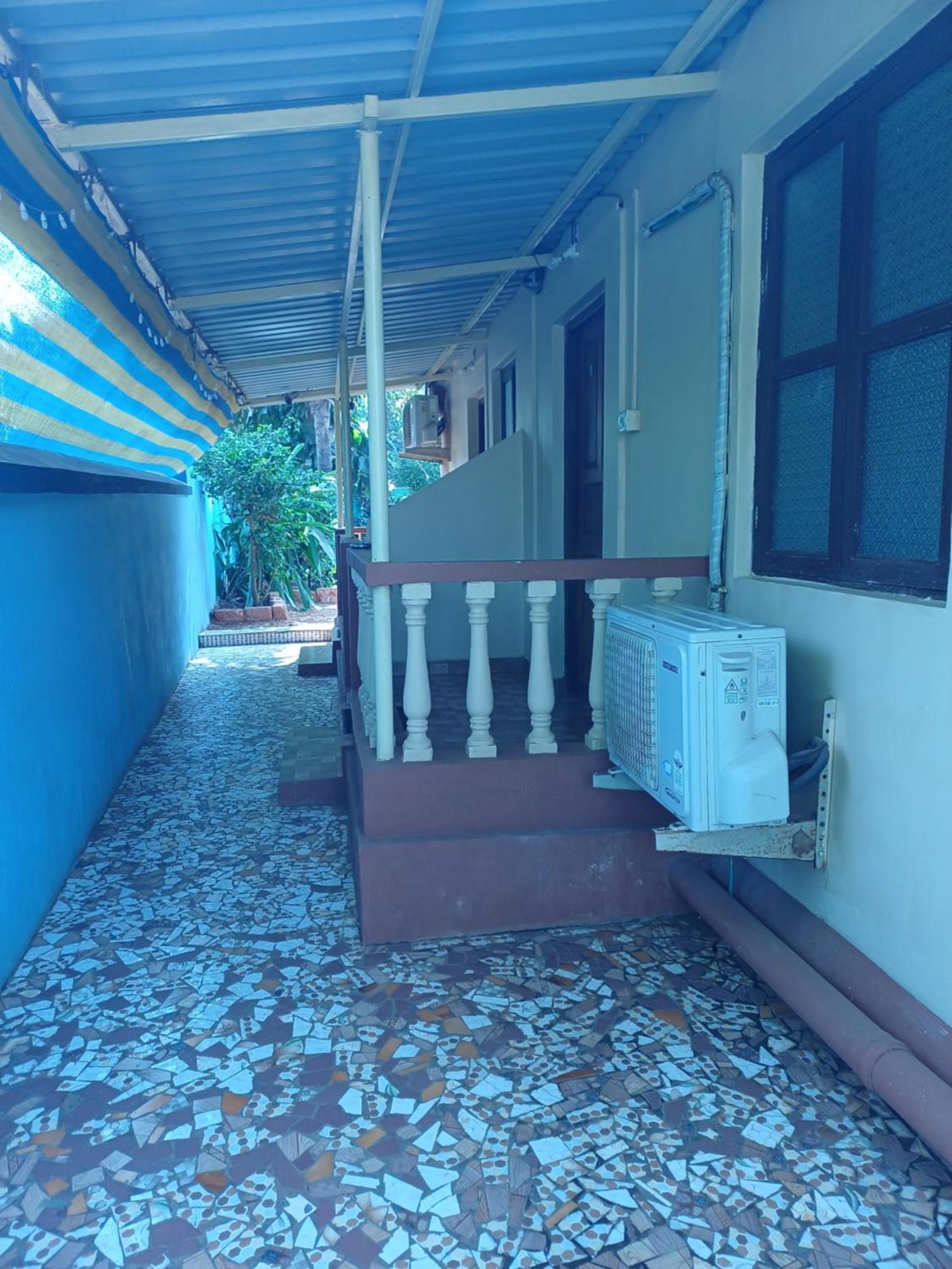 Fatima'S Place Vagator Bagian luar foto
